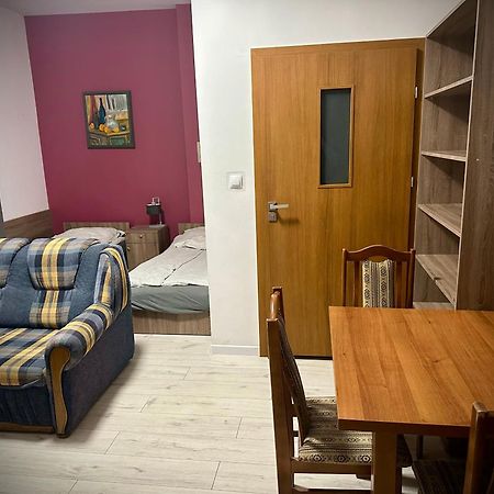 Hostel Sportowa Плоньск Экстерьер фото