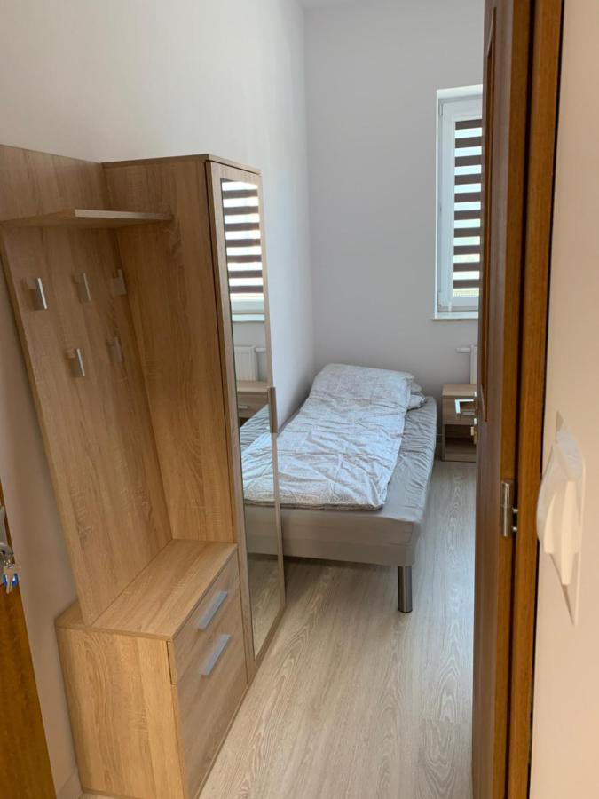Hostel Sportowa Плоньск Экстерьер фото