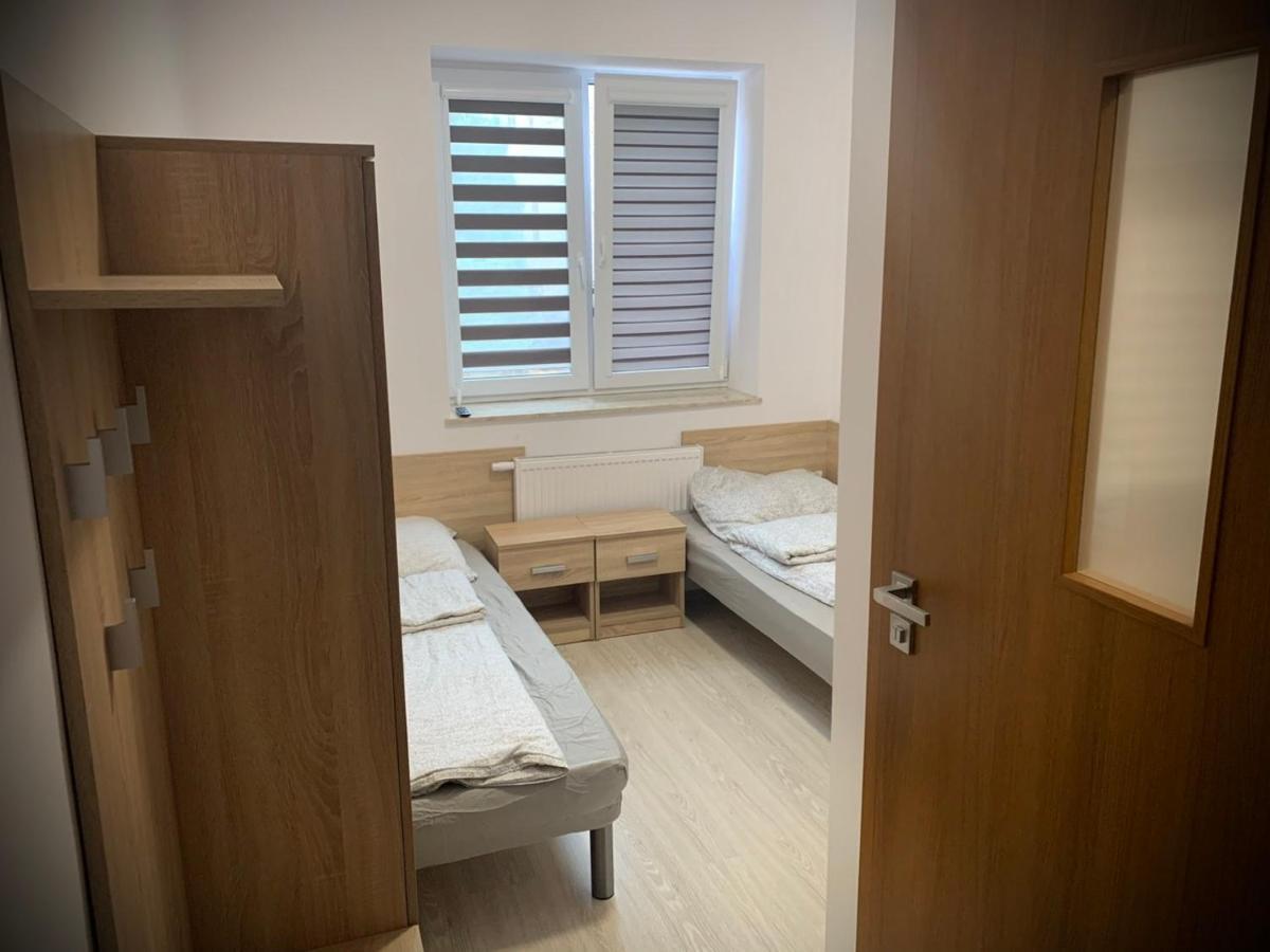 Hostel Sportowa Плоньск Экстерьер фото
